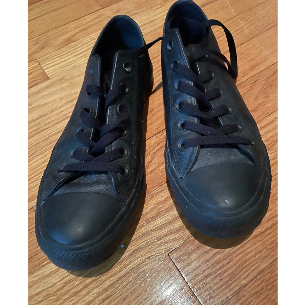 Black leather Converse